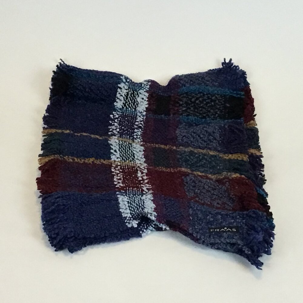 (NWOT) Fraas Scarf